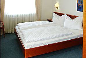 Köln Deutschland Promo-Code Booking.com