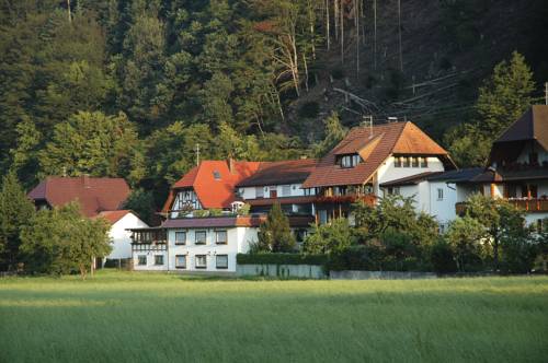 Winden im Elztal Código promocional Alemania Booking.com